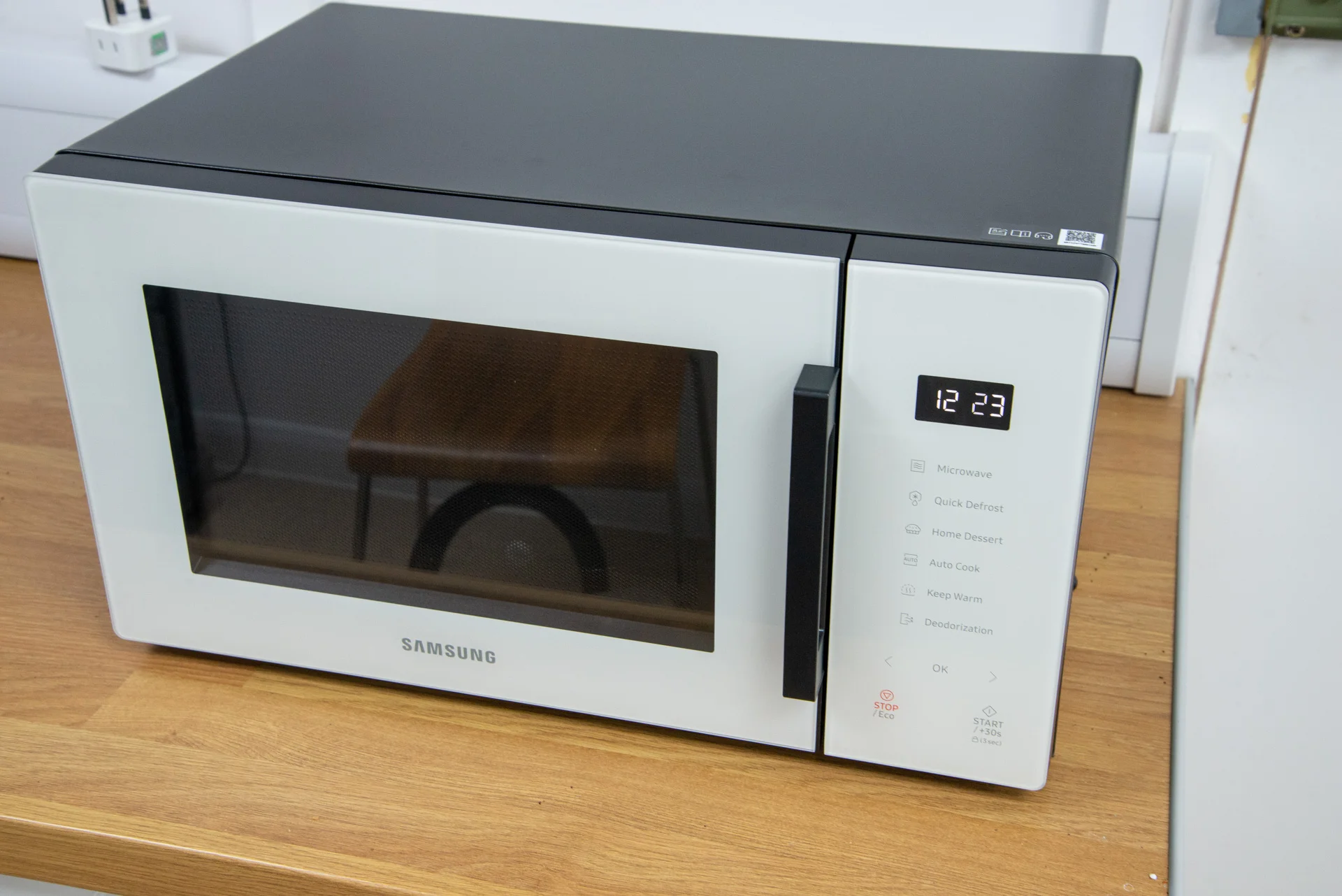 A picture of solo microwave