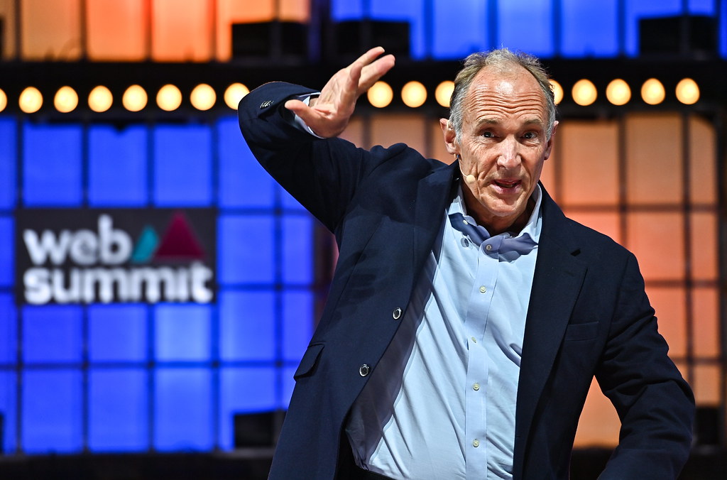 Tim Berners Lee explaining